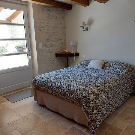 Suite De Charme Dans Une Maison Charentaise Cozes Exteriér fotografie